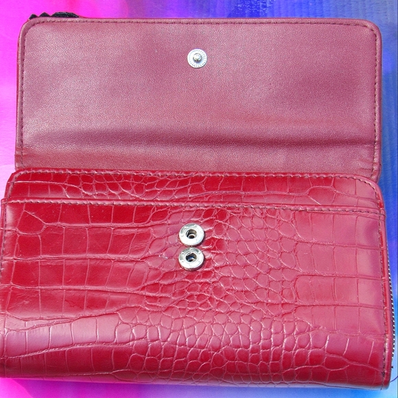 Wallet - Picture 3 of 15